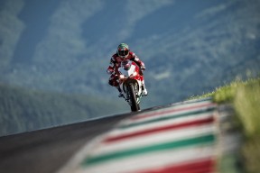 开云体育APP下载-魔笛绝响，欧洲红魔折戟，2026世界杯E组，葡萄牙2-1英格兰，莫德里奇致命一击写就传奇终章