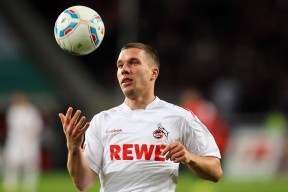 开云下载-西决生死战焦点战，阿根廷关键战突围摩洛哥，梅西的最后一舞与非洲足球的觉醒